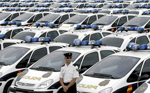 Los nuevos vehculos para la Polica Nacional en Madrid. (Foto: Antonio Heredia)