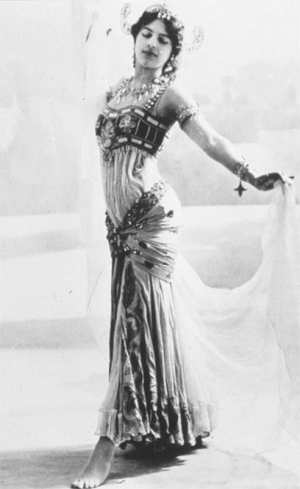 Una nueva biografa sobre Mata Hari desmiente que fuera una espa.