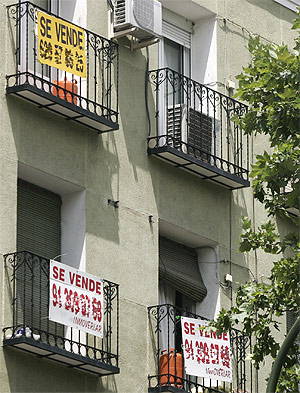 El exceso de oferta, una de las causas de que bajen los precios en Pamplona. (Foto: D. Sinova)