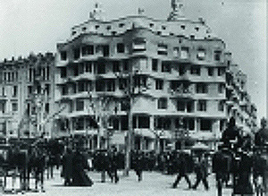 Fachada de la Casa Mil (1906-1910). (Foto: ICUB)