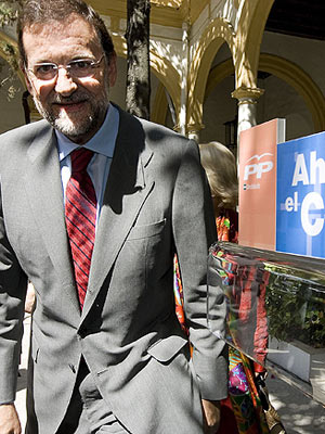 Mariano Rajoy lidera el debate 'popular' sobre la cuestin de vivienda, clave para ganar las elecciones de 2008. (FOTO: EFE)