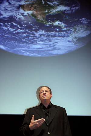Al Gore, en una de sus conferencias para advertir de los efectos del cambio climático. (Foto: AFP)