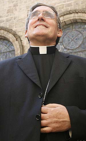 El arzobispo de Barcelona, Luis Martnez Sistach, tras conocer que ser uno de los 18 nuevos cardenales. (Foto: EFE)