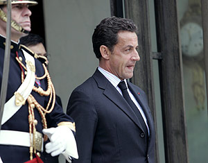 El presidente francés, Nicolas Sarkozy, un día antes de la huelga. (Foto: AP)