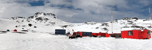 Vista de la Base Antrtica Espaola Juan Carlos I, situada en la Baha Sur de Livingston. (Foto: EFE)
