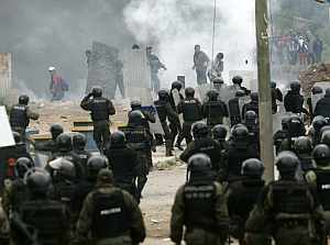 Imagen de los altercados en Sucre. (Foto: AFP)