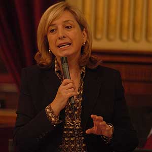 Margarita Njera durante un pleno en el Parlament. (Foto: Pep Vicens)