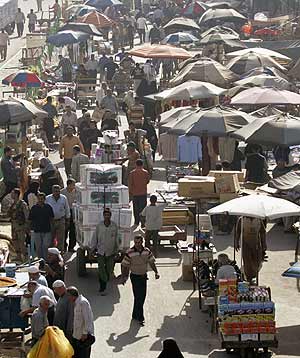 Imagen de un mercado de Bagdad. (Foto: REUTERS)