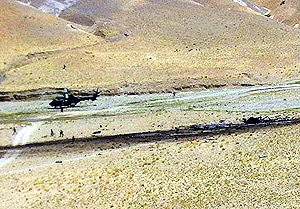Diecisiete militares españoles murieron en Afganistán al caer el helicóptero 'Cougar' en el que viajaban cerca de la ciudad de Herat. (Foto: REUTERS)