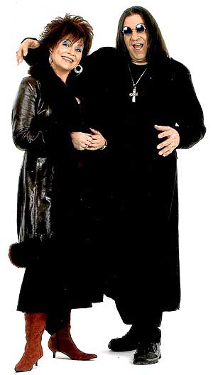 Los patriarcas Osbourne, una especie de Lily y Herman del nuevo milenio.