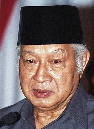 El ex dictador indonesio, Suharto. (AFP)