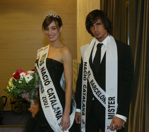 Los ganadores del certamen 'Miss y Mister Naci Catalana 2007': (Foto: Antonio Moreno)