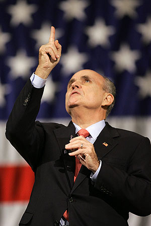 Rudolph Giuliani, en un acto en Florida. (Foto: EFE)