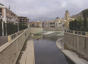 Río Segura a su paso por Orihuela (Alicante) (Foto: Ministerio de Medio Ambiente)