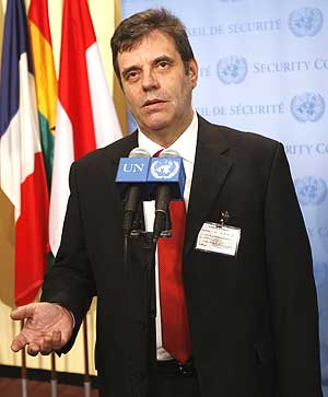El primer ministro serbio, Voslislav Kostunica, en la sede la ONU el pasado 19 de diciembre. (Foto: REUTERS)