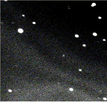 El 'Apophis' (en el centro de la imagen, movindose hacia la izquierda) captado por el Observatorio Astronmico Sormano, en Italia. (Foto: Sormano)