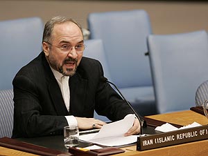 El embajador iran ante la ONU, Mohamed Khazee, antes de la reunin. (Foto: AP)