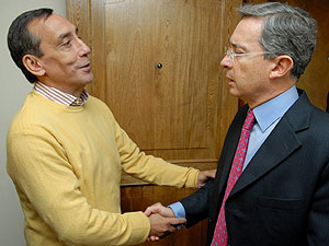 El ex congresista Luis Eladio Pérez, en una entrevista con Uribe el pasado 4 de marzo. (Foto: EFE)