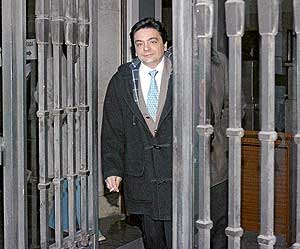 Rafael Tirado Márquez, juez titular del Juzgado número 1 de lo Penal de Sevilla, en una imagen de 2003. (Foto: Esther Lobato)