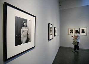 Una foto de Marilyn, tomada por Philippe Halsman, en una exposicin en Chicago. (Foto: AP)