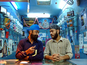 Tienda india de telfonos mviles. (Foto: Jan Chipcase.)
