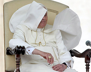 El papa Benedicto XVI en la audiencia celebrada el miércoles pasado en El Vaticano. (Foto: EFE)
