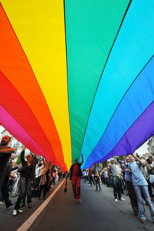 Desfile celebrado en Bruselas, durante el Da Internacional contra la Homofobia. (Foto: AFP)