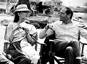 Mel Ferrer, junto a Audrey Hepburn. (Foto. AP)