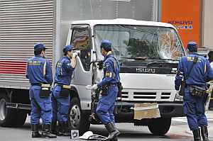 La furgoneta del presunto asesino del barrio de Akihabara. (Foto: AFP)