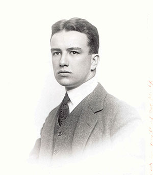 Retrato de Fuller alrededor de 1917. (Foto:  Wikipedia Commons )