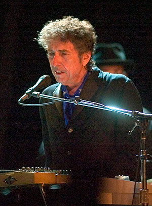 Dylan, en un recital reciente. En esta ocasin, no permiti la entrada de los medios grficos al concierto de Zaragoza. (Foto: AP)