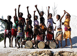 Los nios de 'Malagasy Gospel'. (Foto: Agua de Coco)