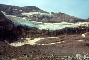 Vista del glaciar Monte Perdido por el que transitaba el grupo. (Foto: Greenpeace)