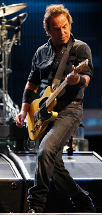 Springsteen, en un momento del concierto. (Foto: EFE)