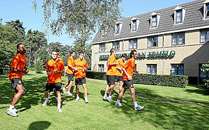 Los jugadores del Valencia se han ejercitado este jueves en la localidad holandesa de Ermelo (Foto: VCF).