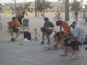 Un grupo tocando en la tercera edicin del Busker's Festival, en 2007. (Foto: Mathilda)
