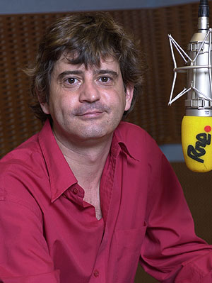 Leopoldo Alas, en su programa de radio 'Entiendas o no entiendas'.