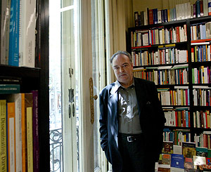 El escritor Enrique Vila-Matas. (Foto: Antonio Moreno)