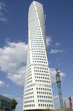 El rascacielos Turning Torso es el edificio residencial ms alto de toda Suecia. (Foto: EFE)