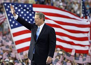 Al Gore, al terminar su discurso. (Foto: AP)