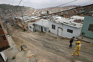 Ciudad Bolvar, un gran barrio del sur de Bogot que se expandi ante la llegada de miles de desplazados. (Foto: EFE)