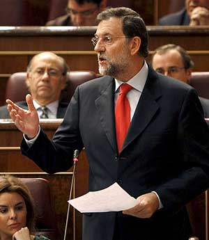 Mariano Rajoy, durante una intervención en el Parlamento. (Foto: EFE)