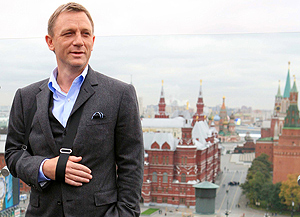 El actor que encarna al agente secreto, Daniel Craig, durante la presentación de la película en Moscú. (Foto: AFP)