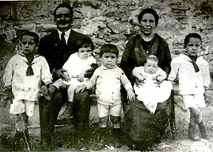 Familia de uno de los represaliados en la provicnia de Len. (Foto extrada de 'La memoria del Grajero')