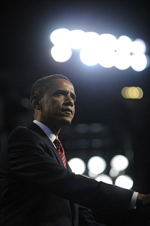 Obama, durante el mitin. (Foto: AFP)