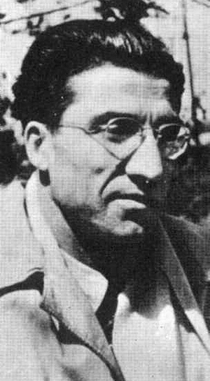El escritor italiano Cesare Pavese. (Foto: Archivo EL MUNDO)