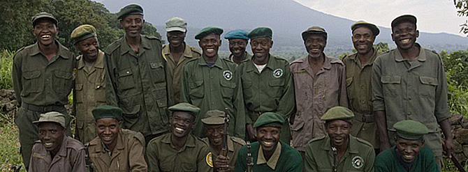 Guardas del Parque Nacional Virunga antes del estallido del conflicto. (Foto: Gorilla-CD)