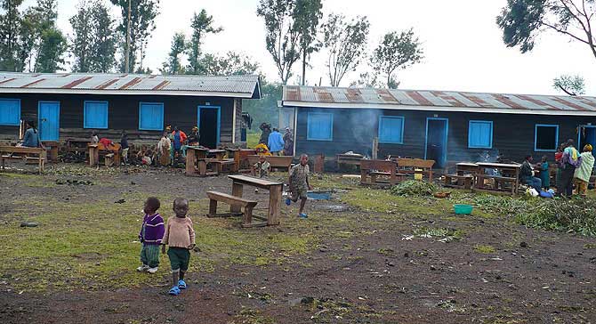 Escuela de Kibati. (Foto:R. Wynn)