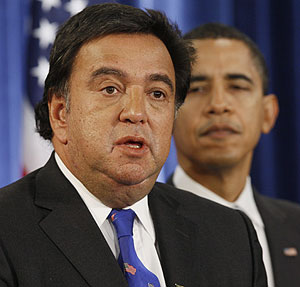 Richardson y Obama, en su presentacin como secretario de Comercio en diciembre. (Foto: AP)