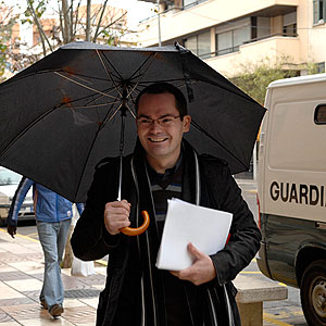 Pep Costa a su llegada a los juzgados (Foto: Sergio G. Caizares).
